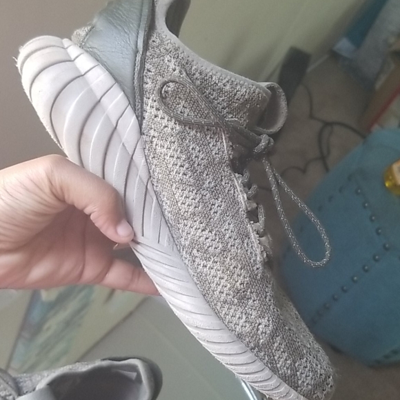 Army Green Athletic Adidas - Picture 3 of 6